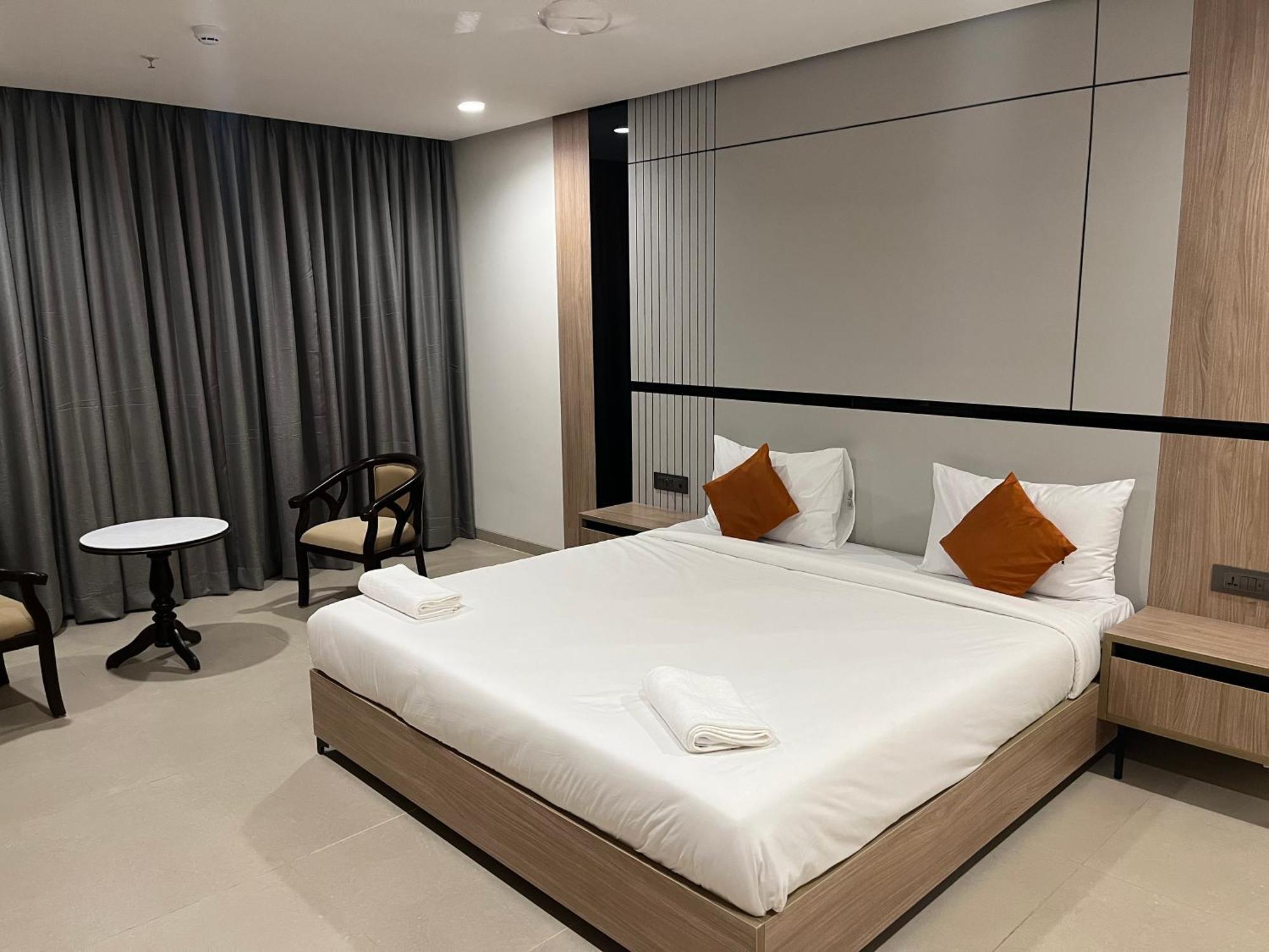 Hotel Shubham Celebrations Hyderabad Exterior foto